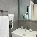 Astoria Ξενοδοχείο *